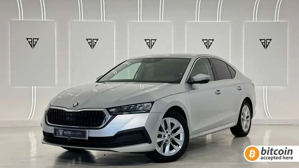 Photo 1 : Skoda Octavia 2021 Essence