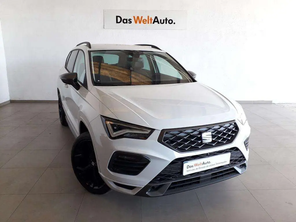 Photo 1 : Seat Ateca 2024 Essence