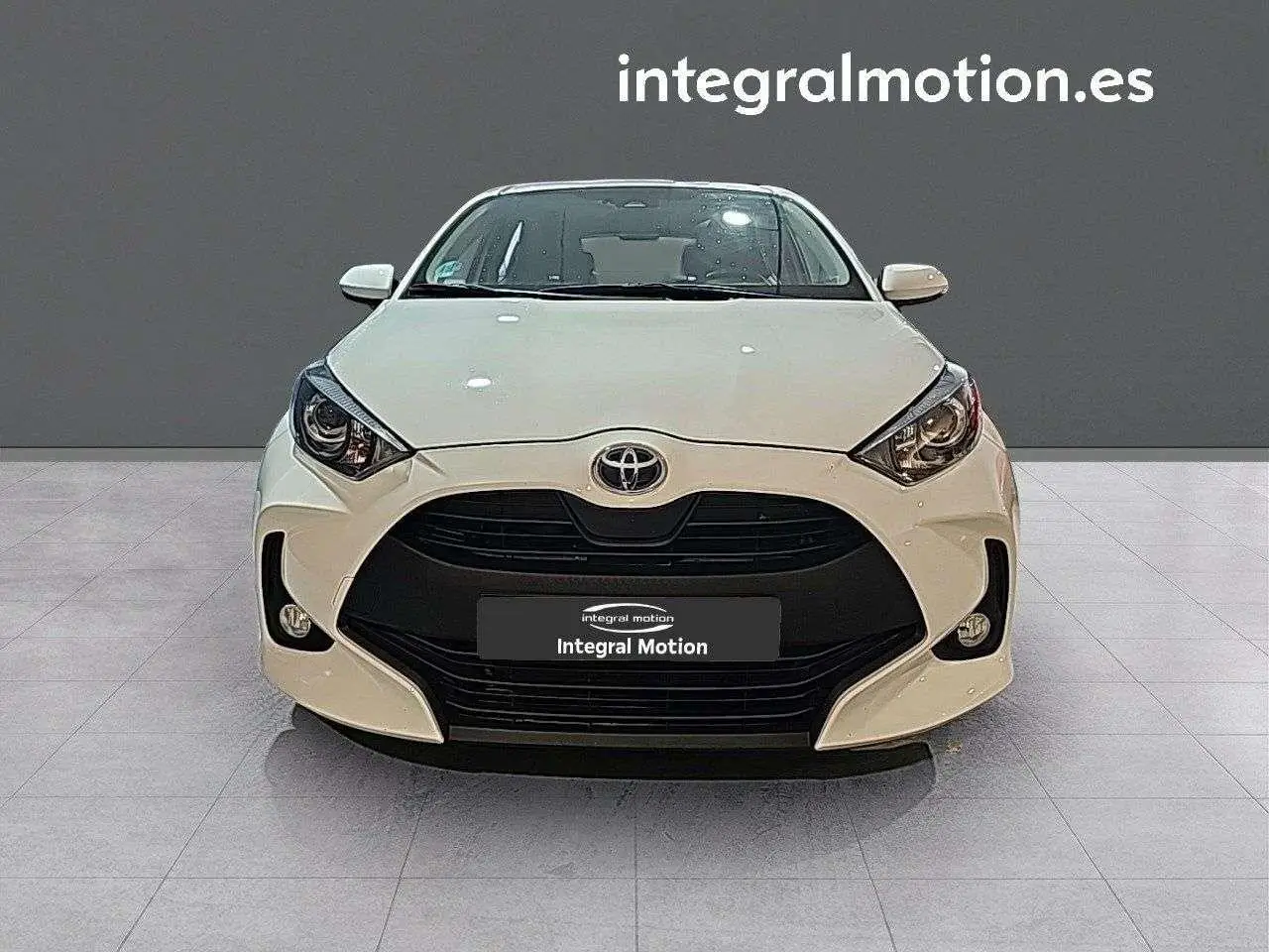 Photo 1 : Toyota Yaris 2021 Hybrid