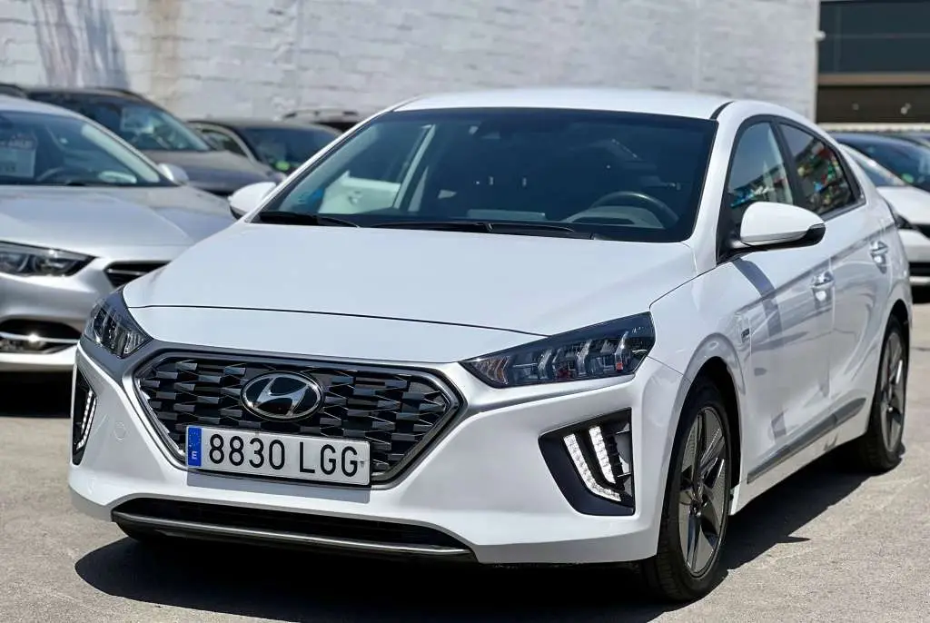 Photo 1 : Hyundai Ioniq 2020 Hybrid