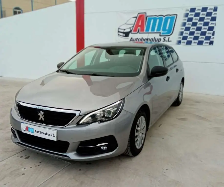 Photo 1 : Peugeot 308 2019 Diesel