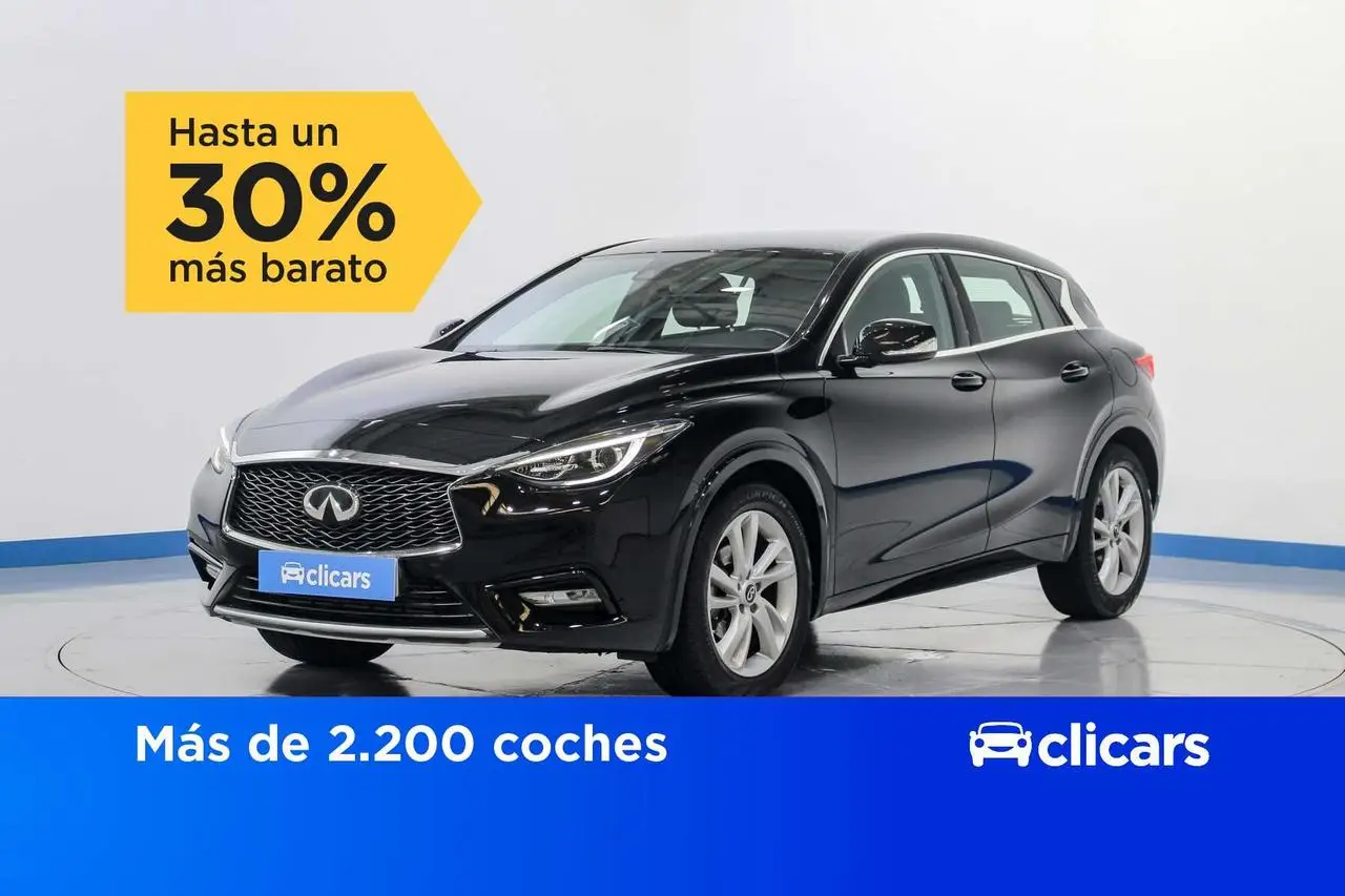 Photo 1 : Infiniti Q30 2018 Diesel