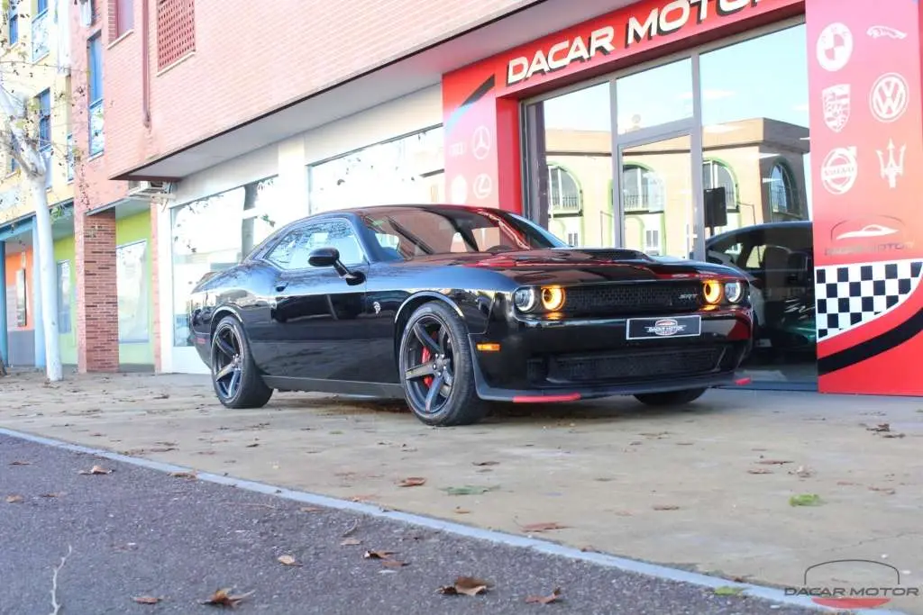 Photo 1 : Dodge Challenger 2018 Petrol