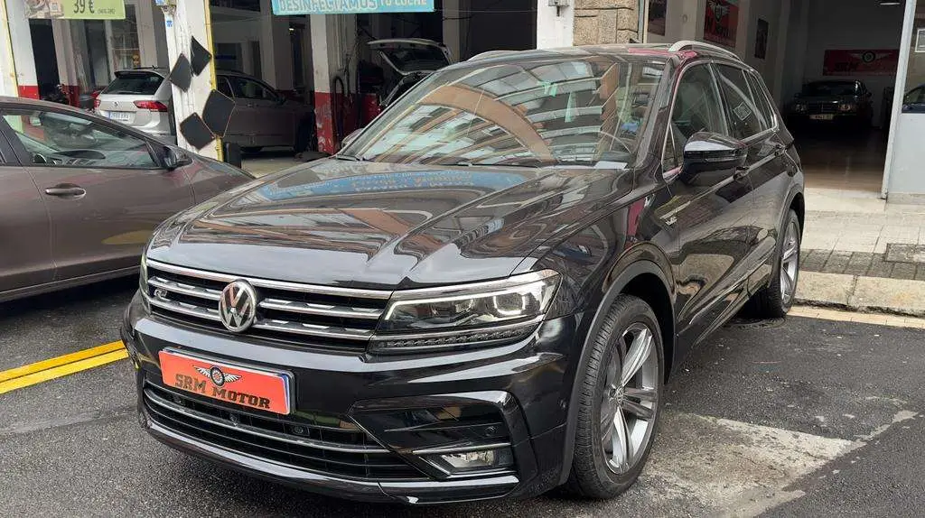 Photo 1 : Volkswagen Tiguan 2018 Diesel