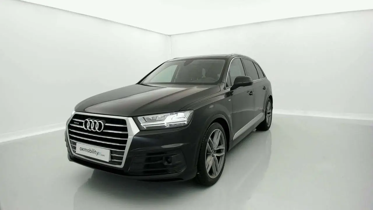 Photo 1 : Audi Q7 2019 Diesel