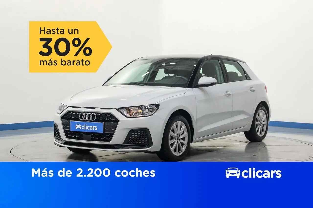 Photo 1 : Audi A1 2023 Essence