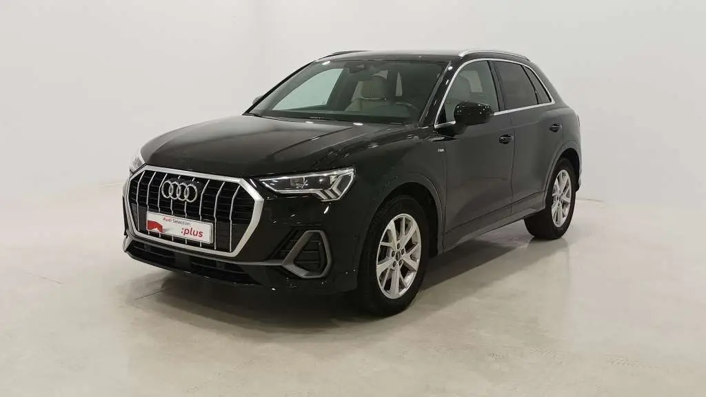 Photo 1 : Audi Q3 2020 Essence