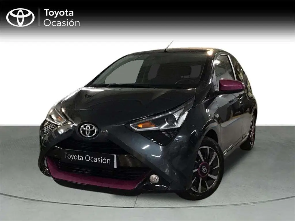 Photo 1 : Toyota Aygo 2020 Essence