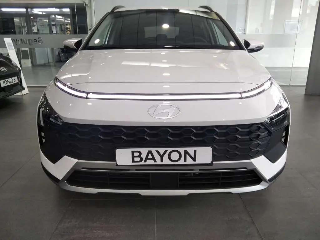 Photo 1 : Hyundai Bayon 2024 Petrol