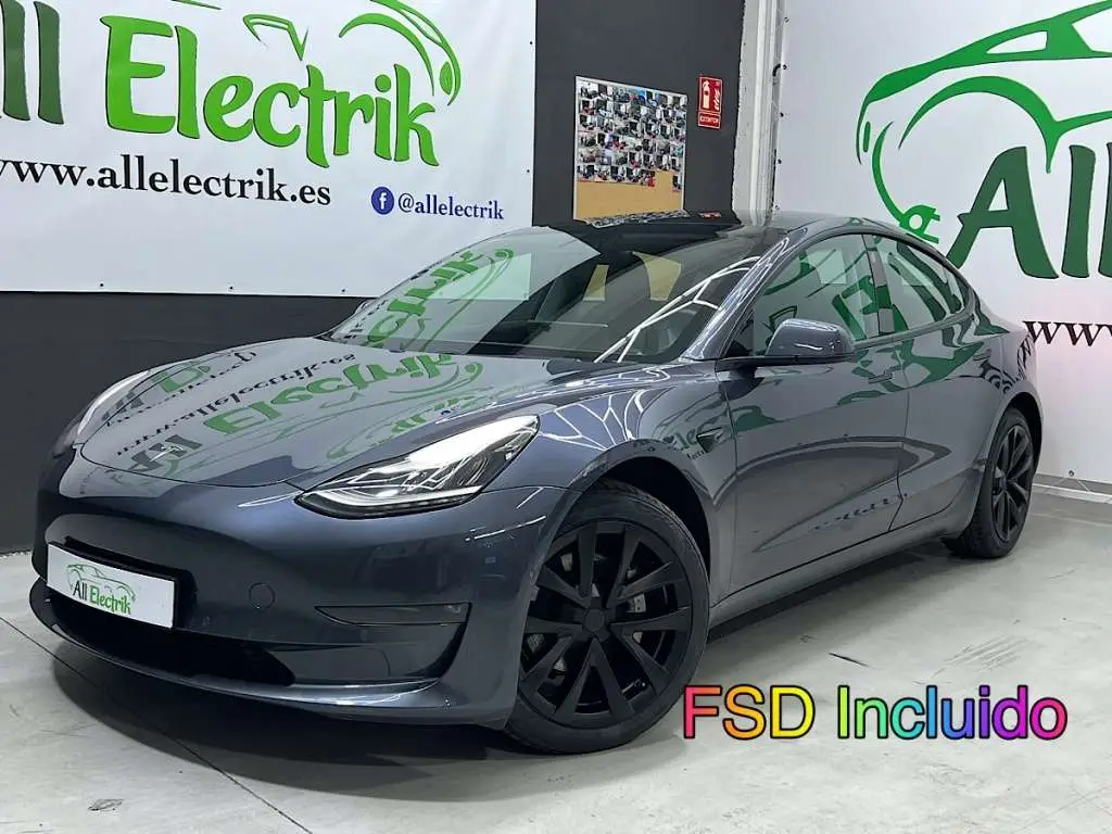 Photo 1 : Tesla Model 3 2019 Électrique