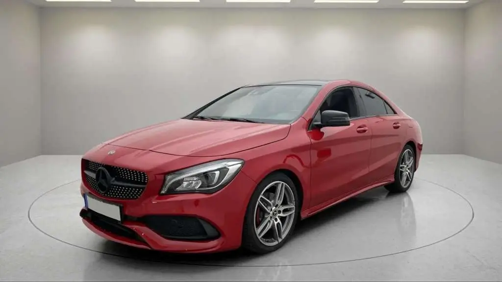 Photo 1 : Mercedes-benz Classe Cla 2018 Petrol