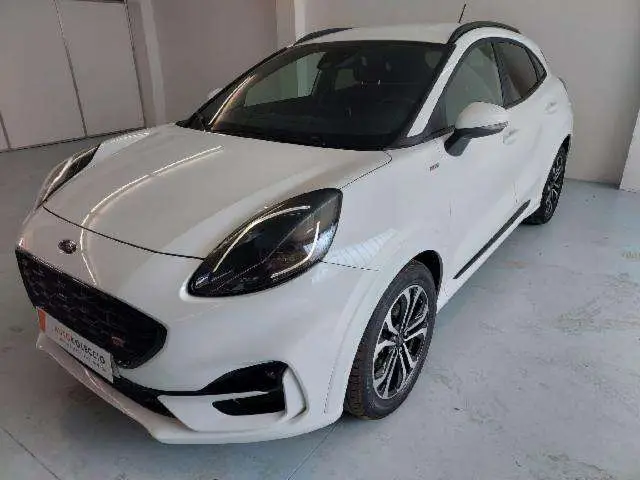 Photo 1 : Ford Puma 2021 Petrol