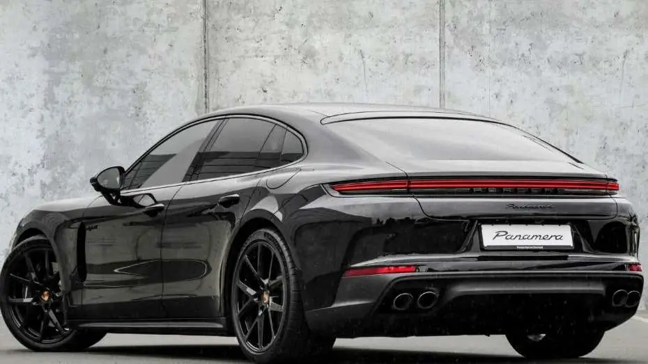 Photo 1 : Porsche Panamera 2024 Hybrid