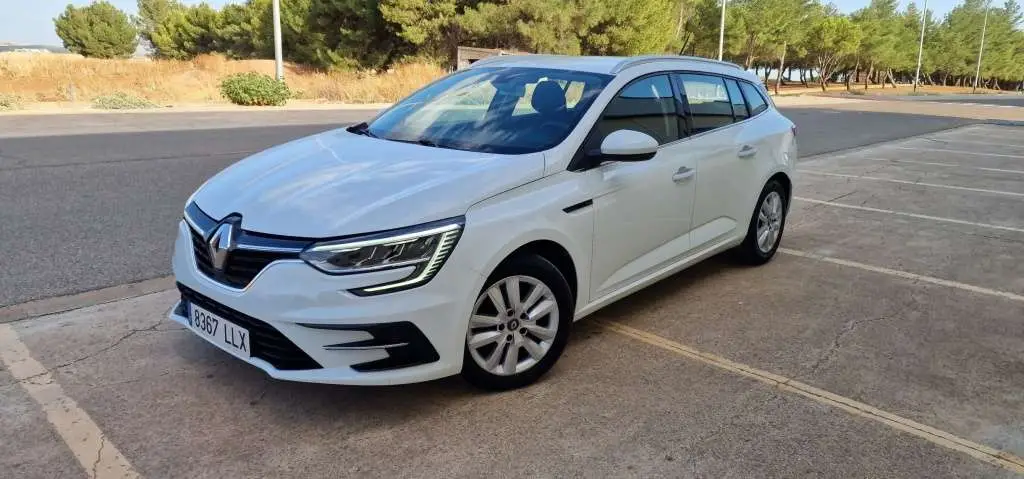 Photo 1 : Renault Megane 2021 Diesel