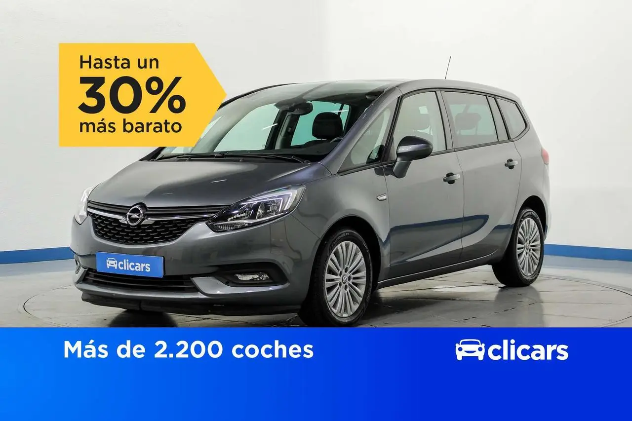 Photo 1 : Opel Zafira 2018 GPL