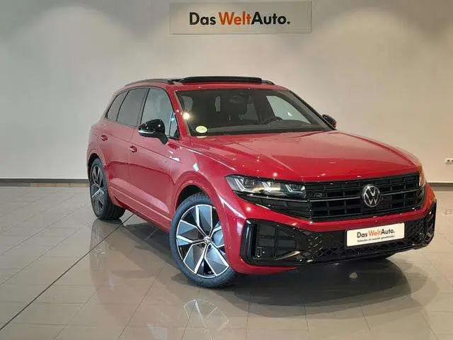 Photo 1 : Volkswagen Touareg 2023 Diesel