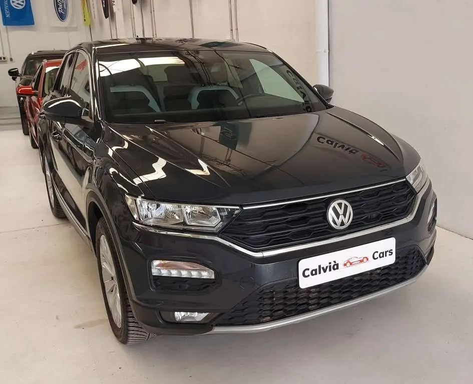 Photo 1 : Volkswagen T-roc 2019 Petrol