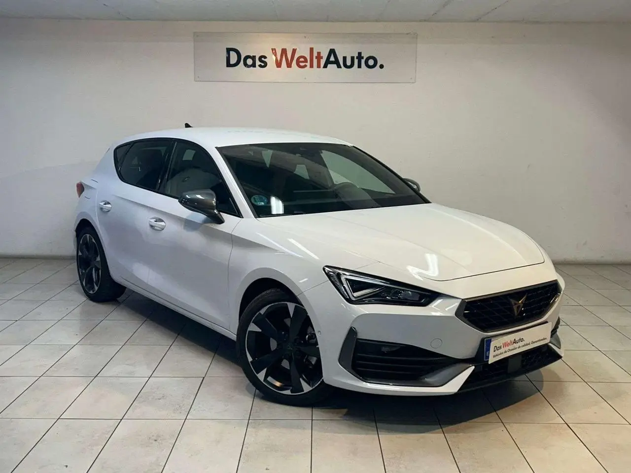 Photo 1 : Cupra Leon 2023 Petrol