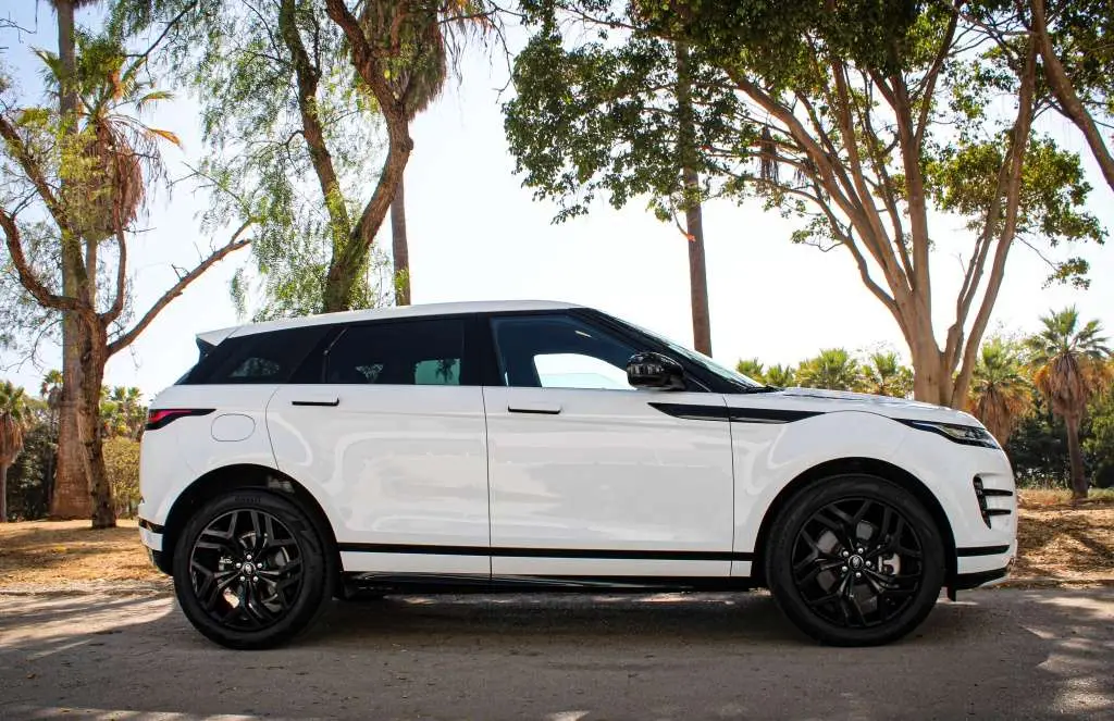 Photo 1 : Land Rover Range Rover Evoque 2022 Diesel