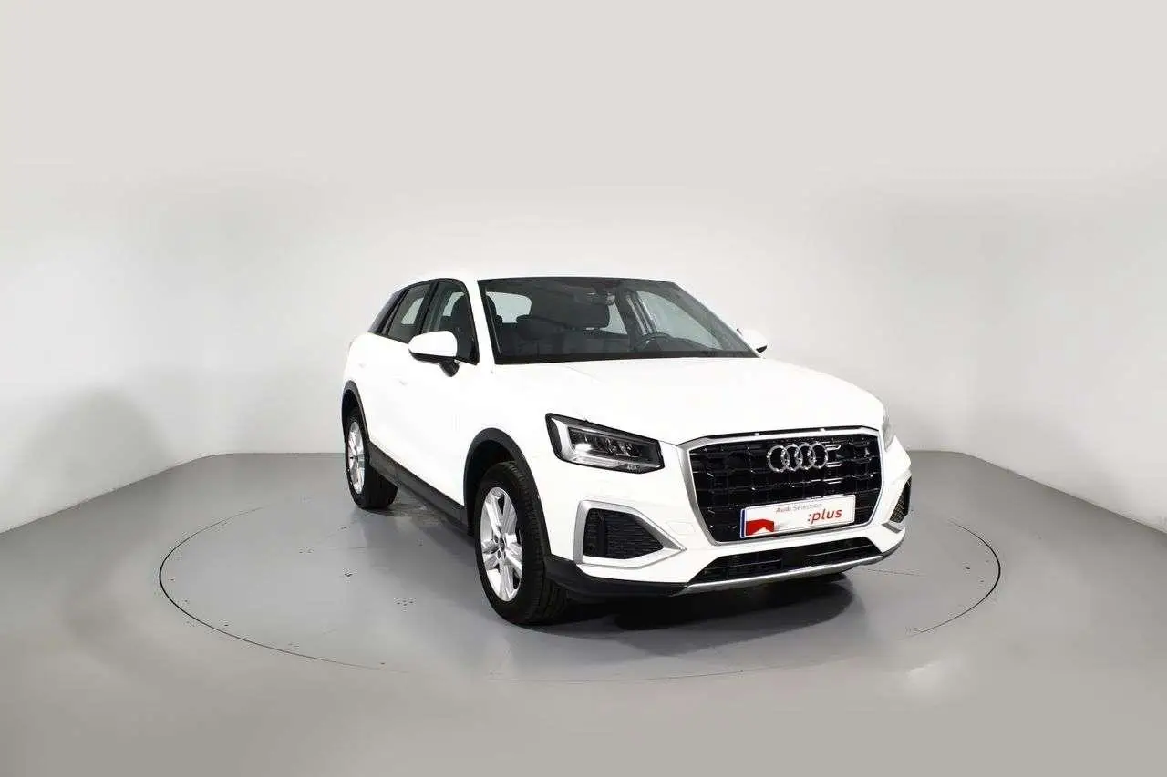 Photo 1 : Audi Q2 2023 Diesel