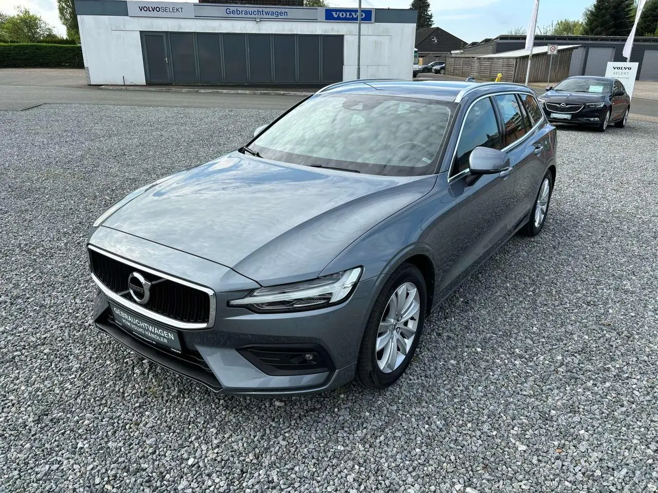 Photo 1 : Volvo V60 2018 Diesel