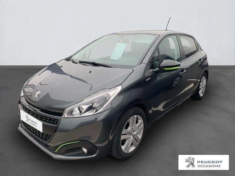 Photo 1 : Peugeot 208 2017 Petrol