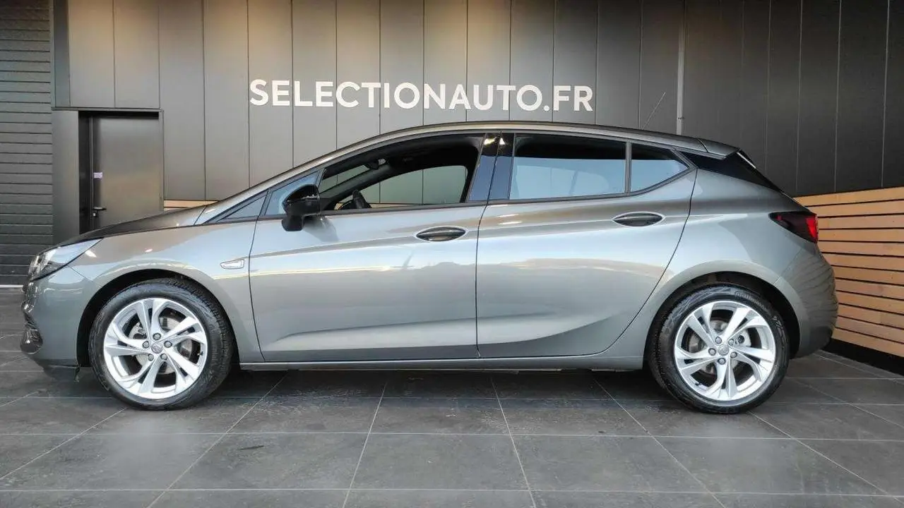 Photo 1 : Opel Astra 2021 Diesel