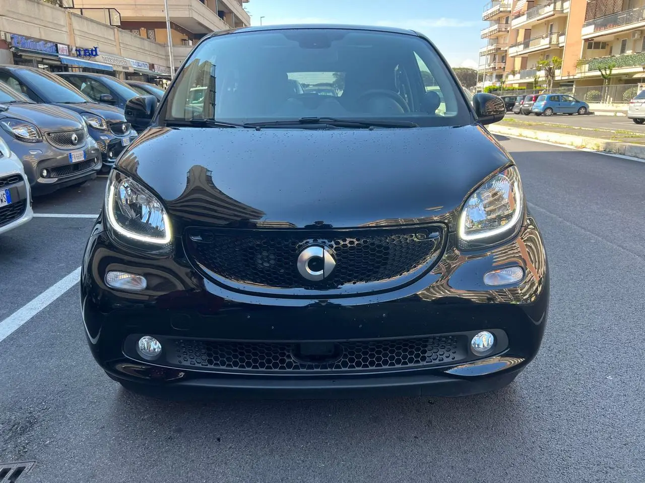 Photo 1 : Smart Forfour 2018 Petrol