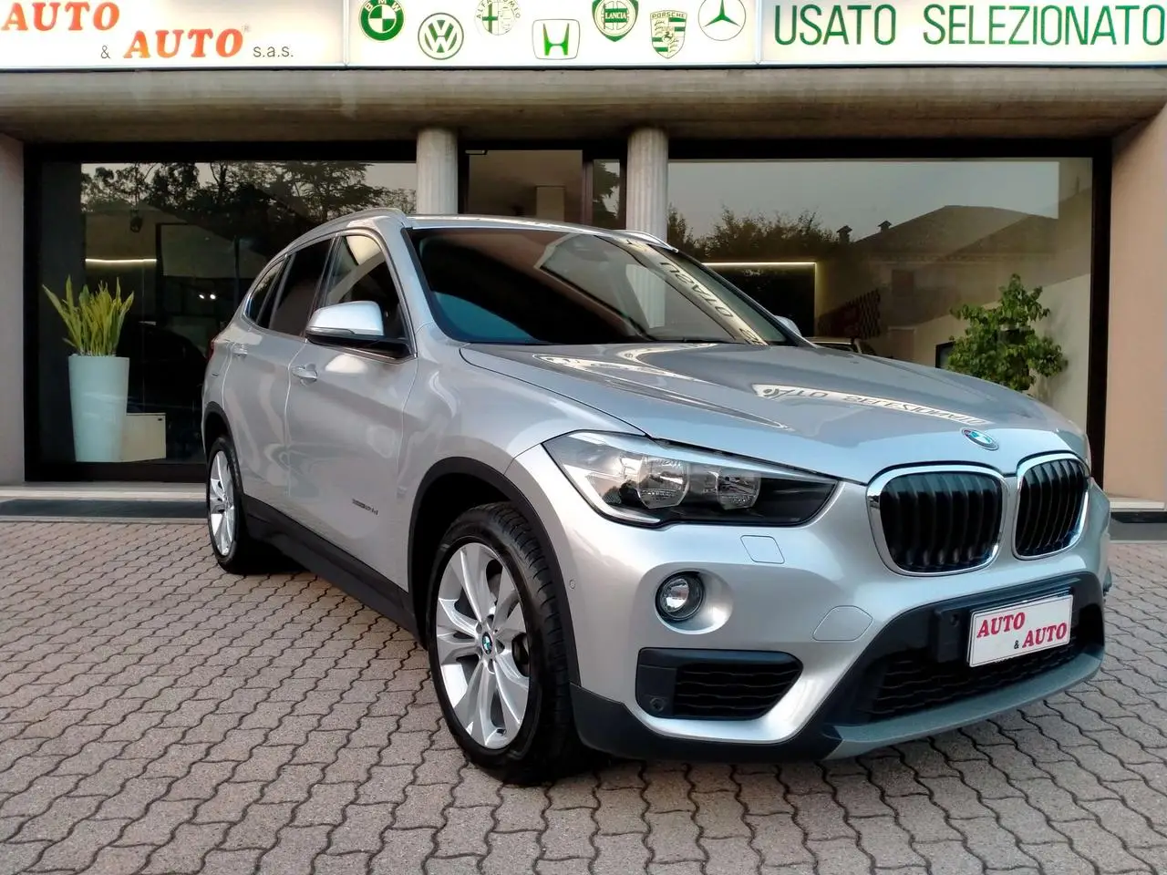 Photo 1 : Bmw X1 2016 Diesel