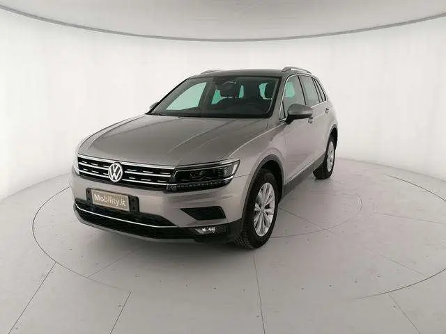 Photo 1 : Volkswagen Tiguan 2019 Diesel