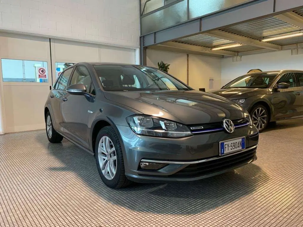 Photo 1 : Volkswagen Golf 2019 Autres