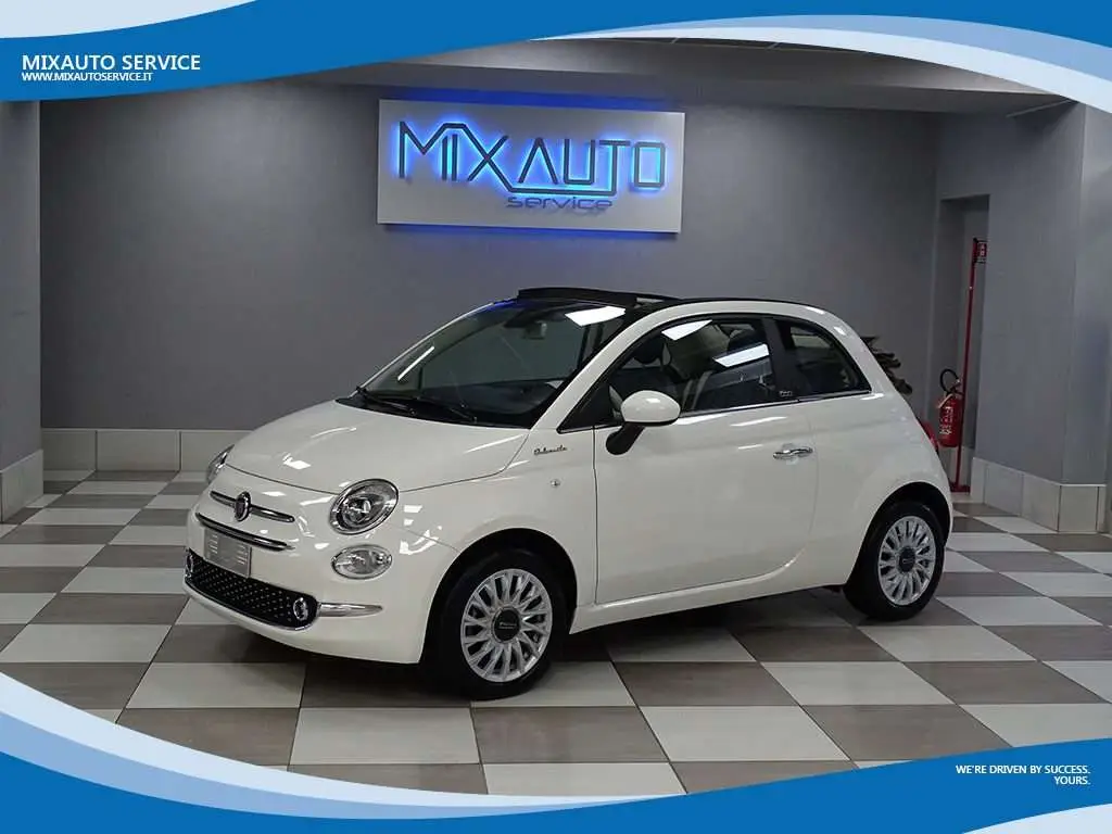 Photo 1 : Fiat 500c 2022 Hybrid