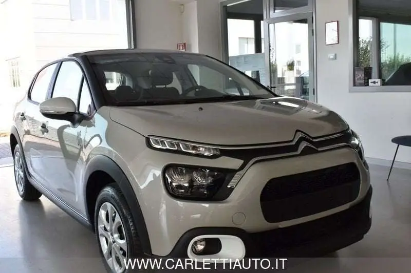 Photo 1 : Citroen C3 2024 Essence