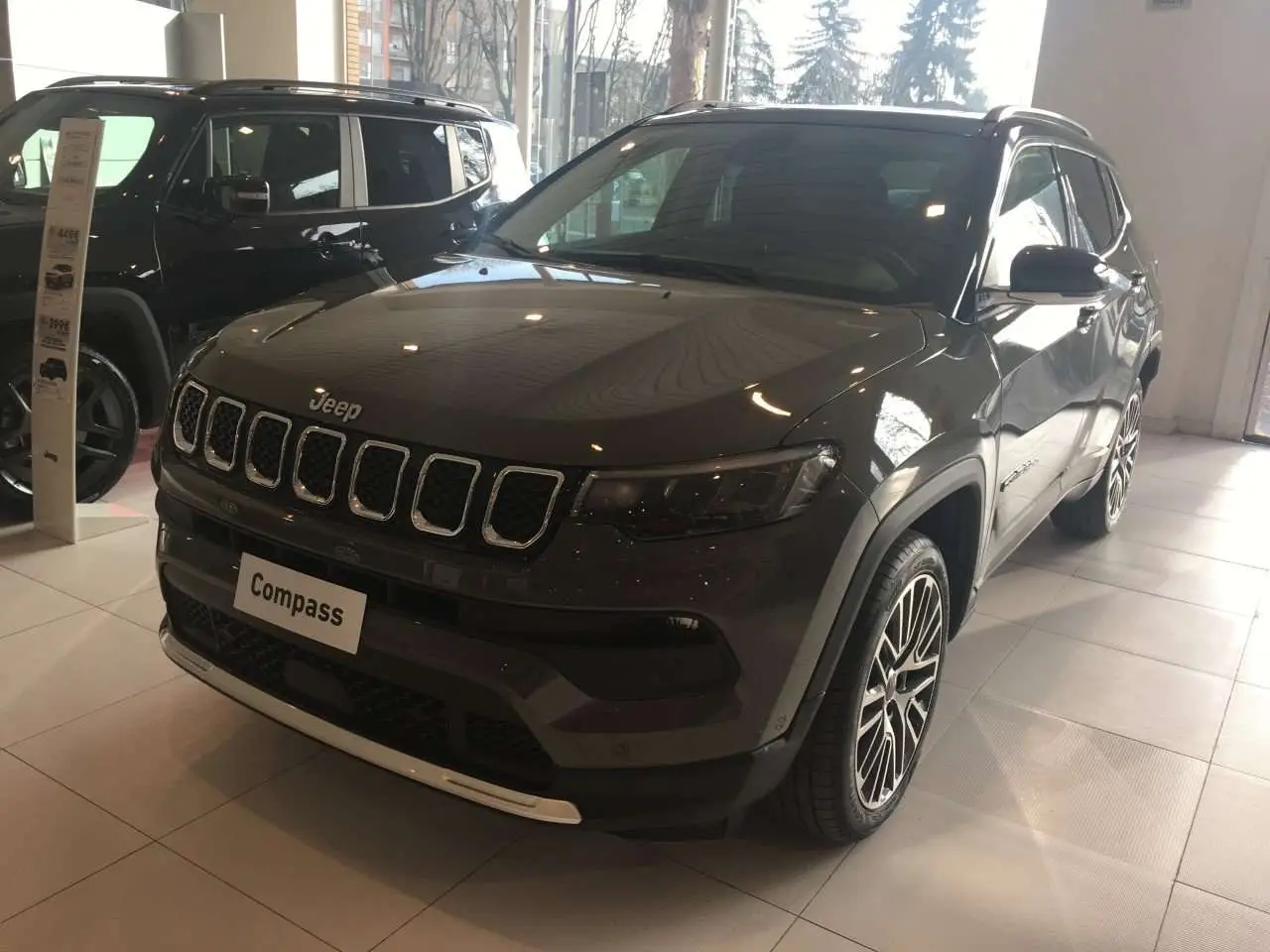 Photo 1 : Jeep Compass 2023 Hybride