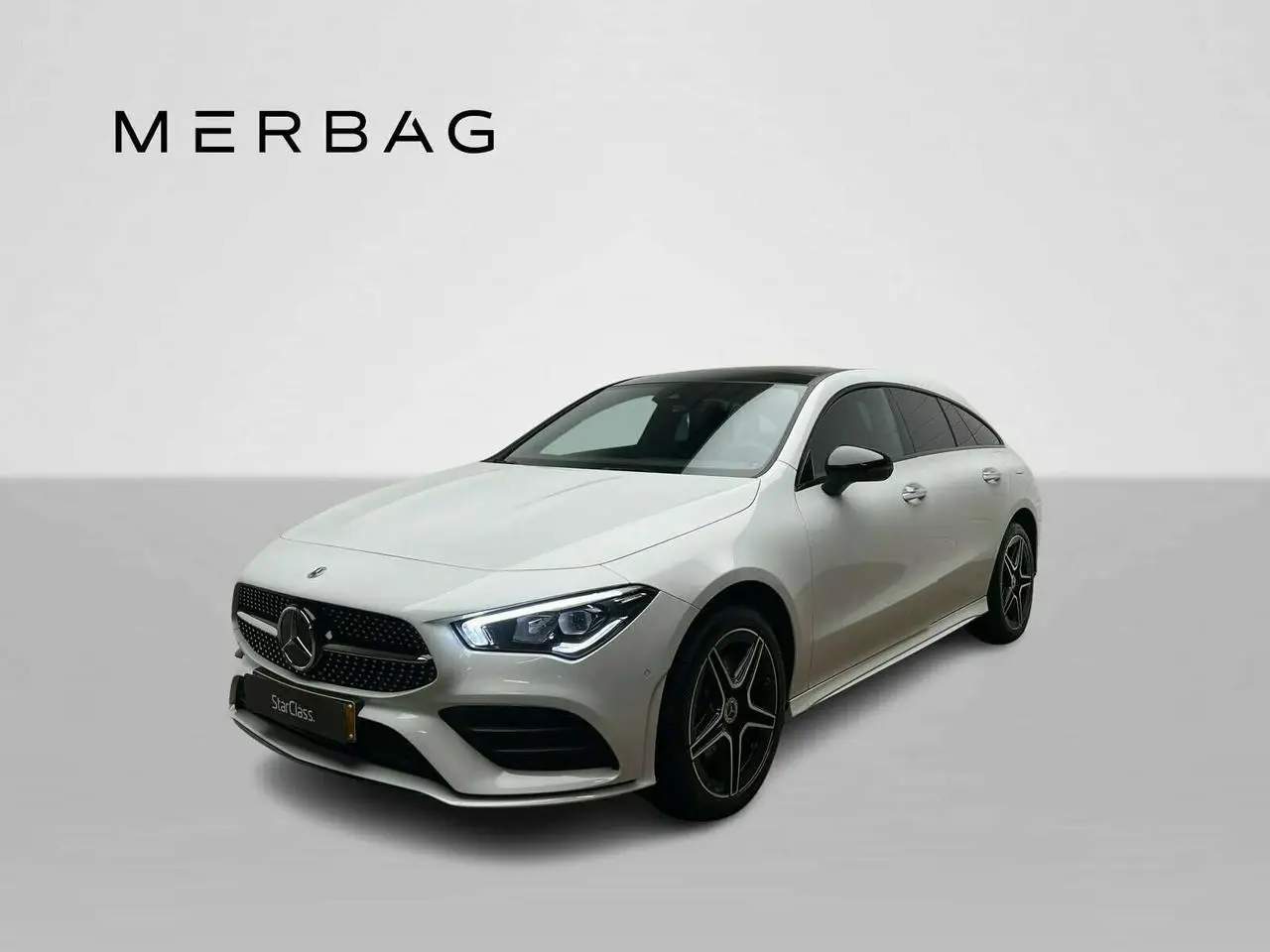 Photo 1 : Mercedes-benz Classe Cla 2023 Hybride