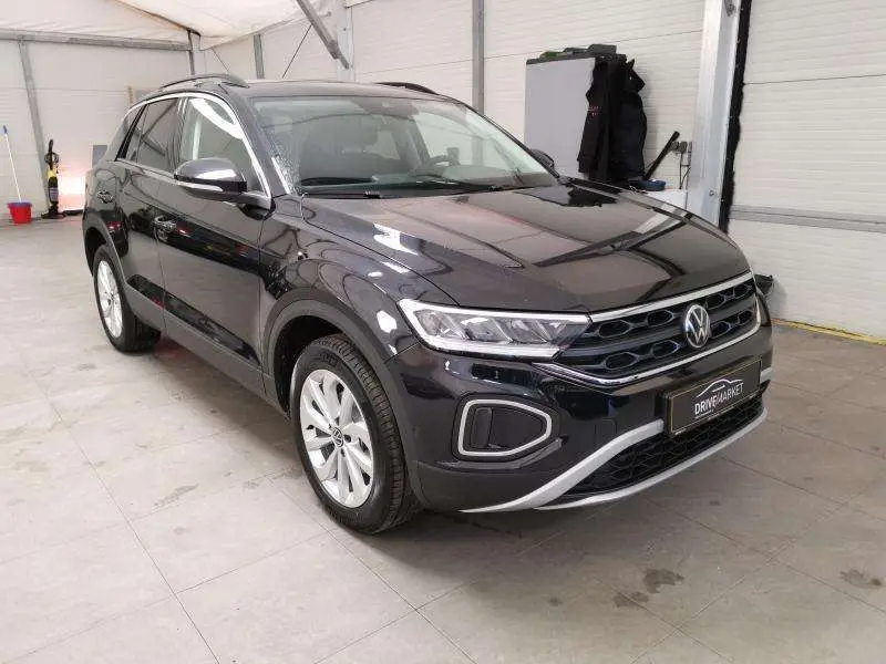 Photo 1 : Volkswagen T-roc 2022 Petrol