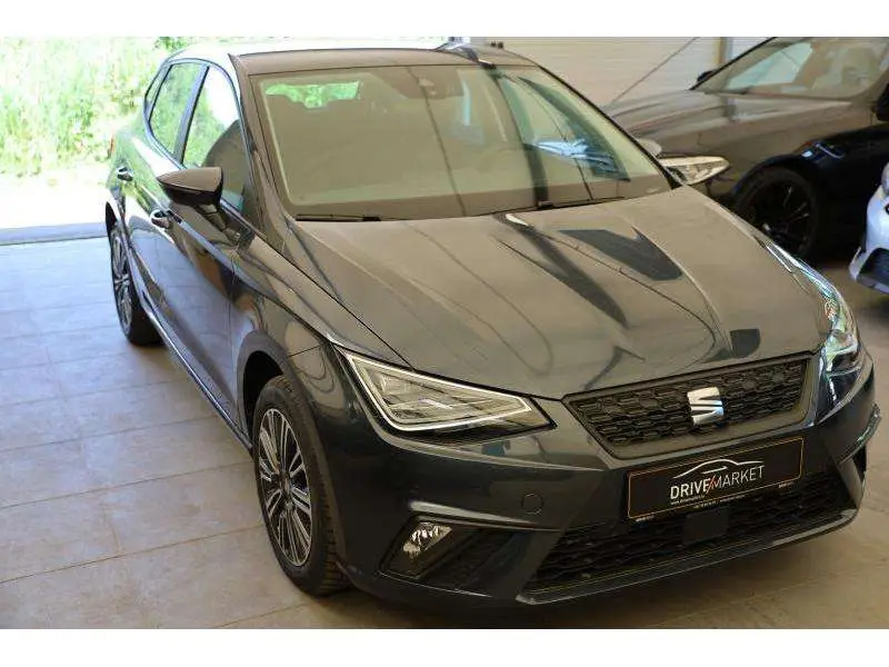 Photo 1 : Seat Ibiza 2023 Essence