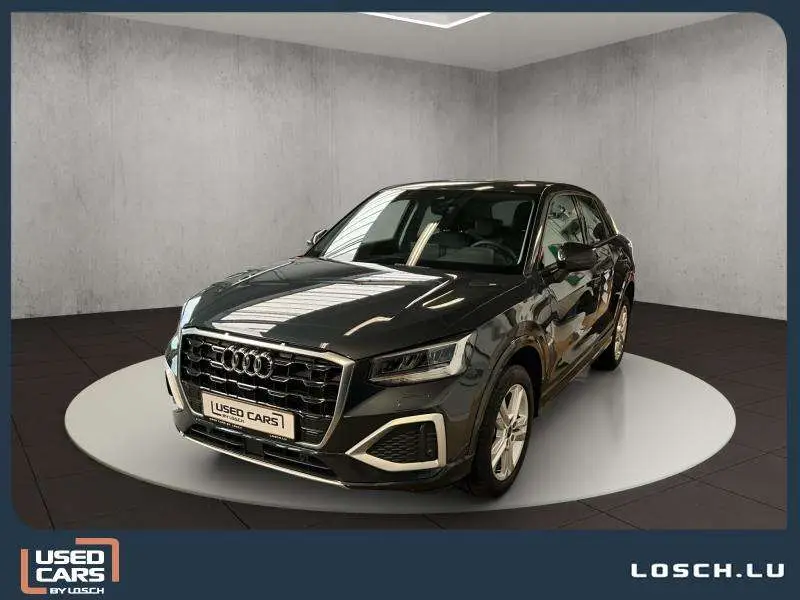 Photo 1 : Audi Q2 2023 Essence