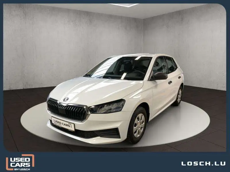 Photo 1 : Skoda Fabia 2024 Essence