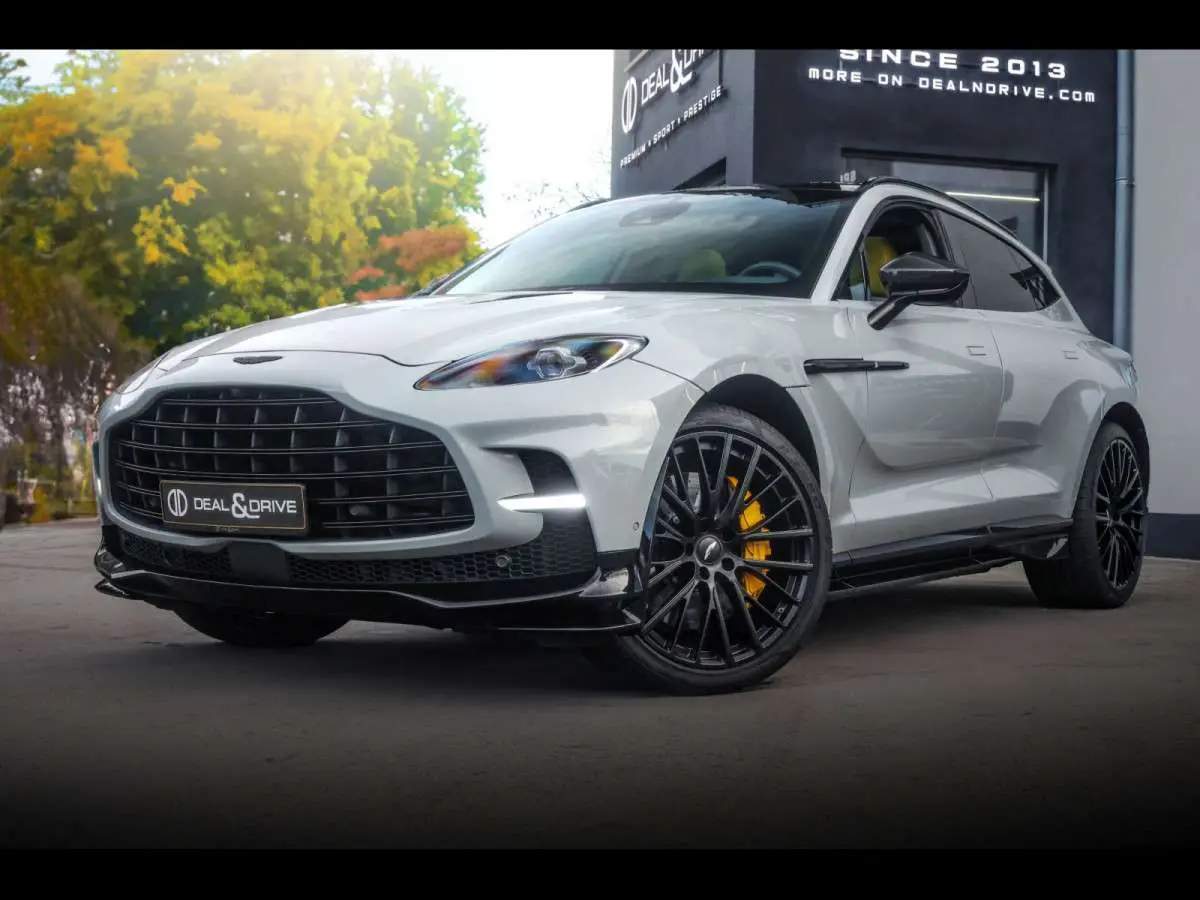 Photo 1 : Aston Martin Dbx 2022 Essence