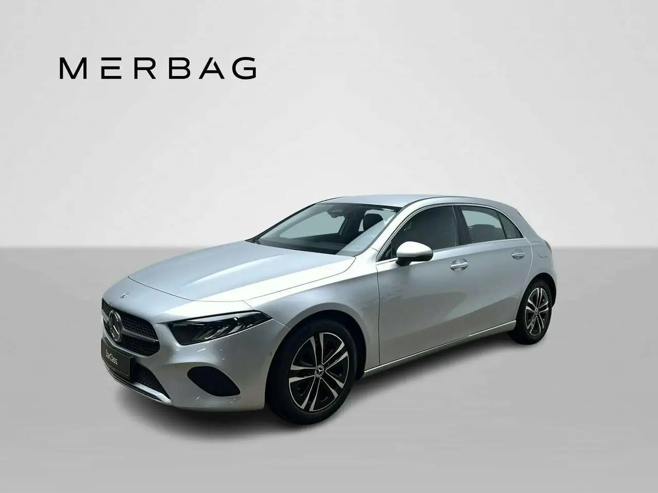 Photo 1 : Mercedes-benz Classe A 2023 Petrol