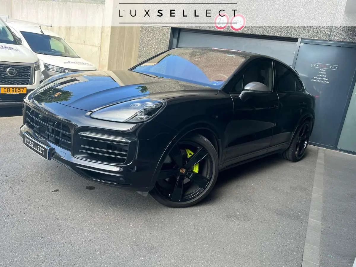 Photo 1 : Porsche Cayenne 2022 Hybrid