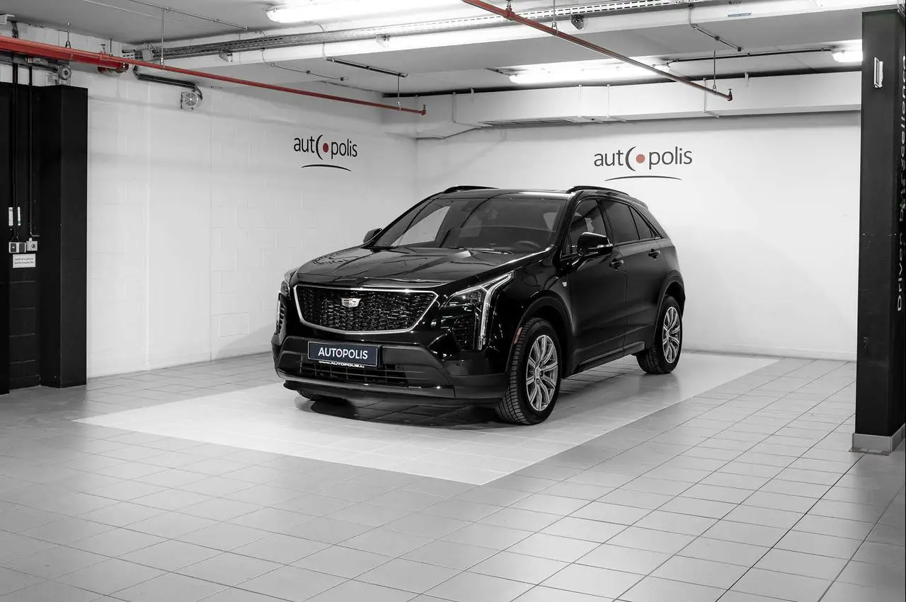 Photo 1 : Cadillac Xt4 2022 Diesel