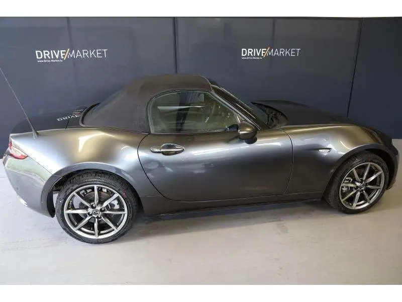 Photo 1 : Mazda Mx-5 2024 Petrol