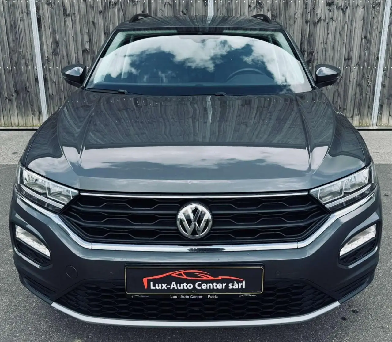 Photo 1 : Volkswagen T-roc 2019 Petrol