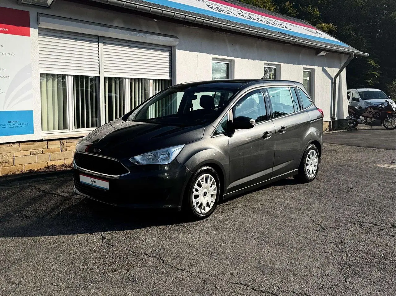 Photo 1 : Ford Grand C-max 2016 Essence