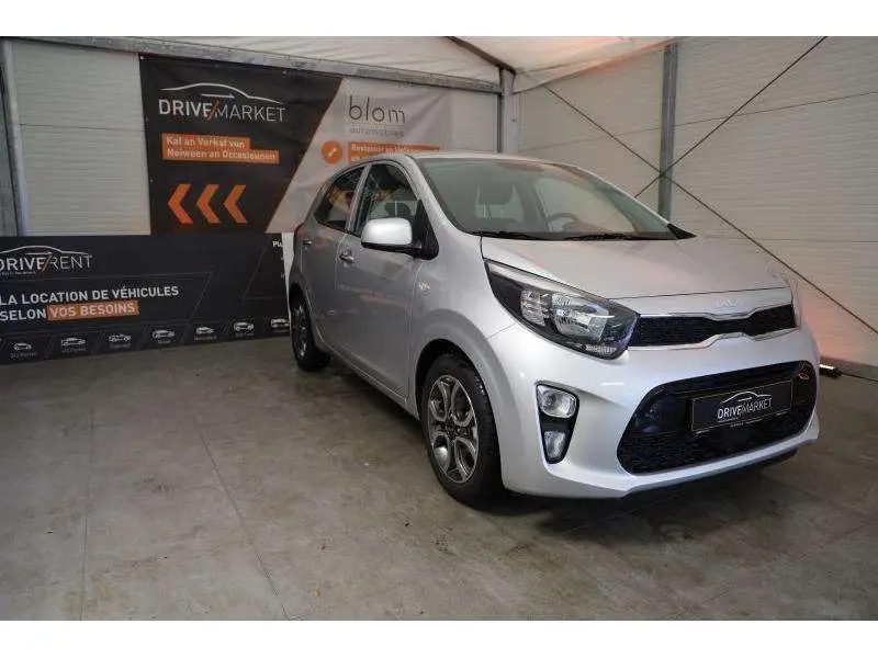 Photo 1 : Kia Picanto 2023 Essence