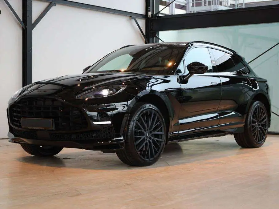 Photo 1 : Aston Martin Dbx 2024 Petrol