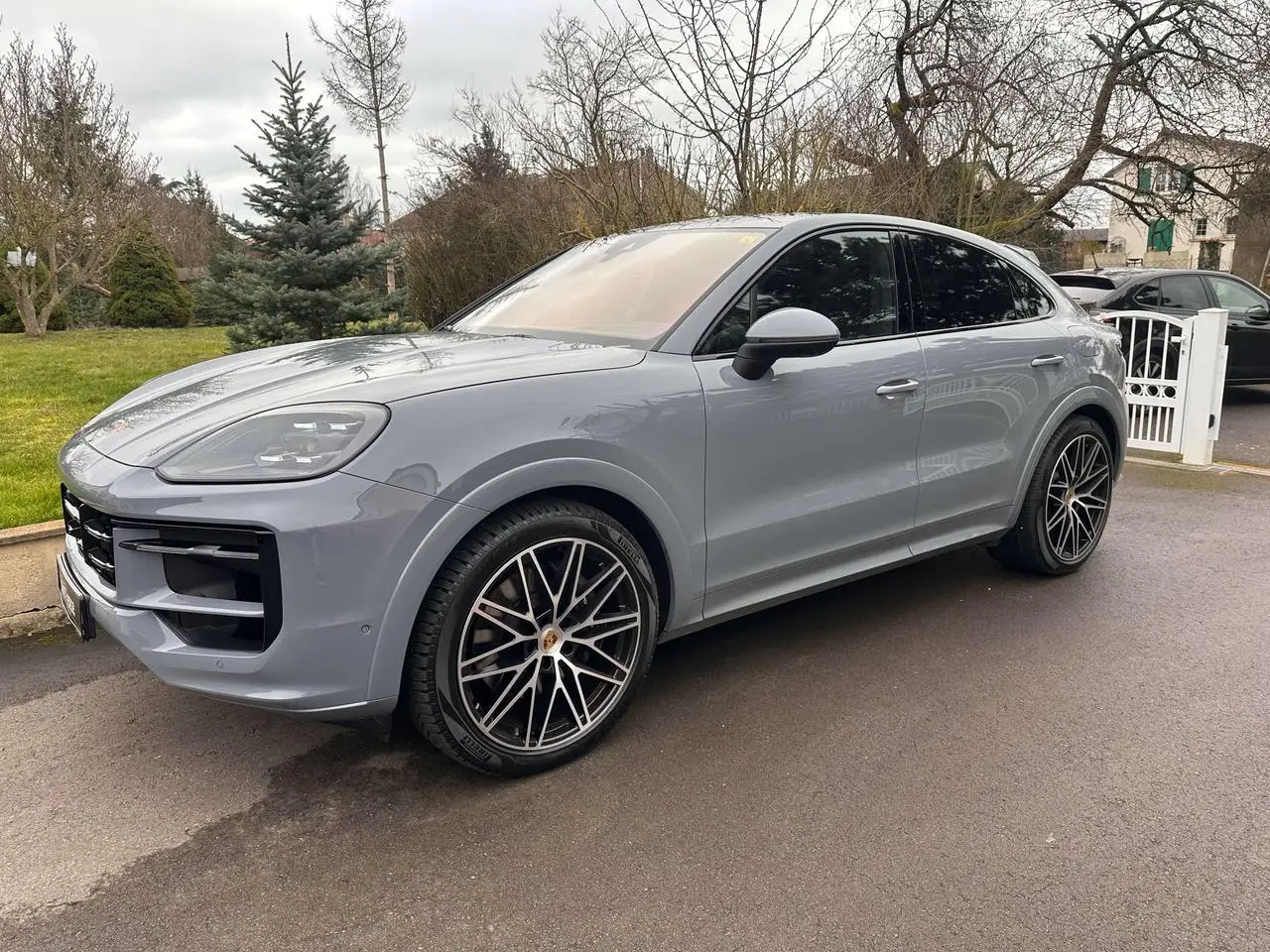 Photo 1 : Porsche Cayenne 2023 Hybrid