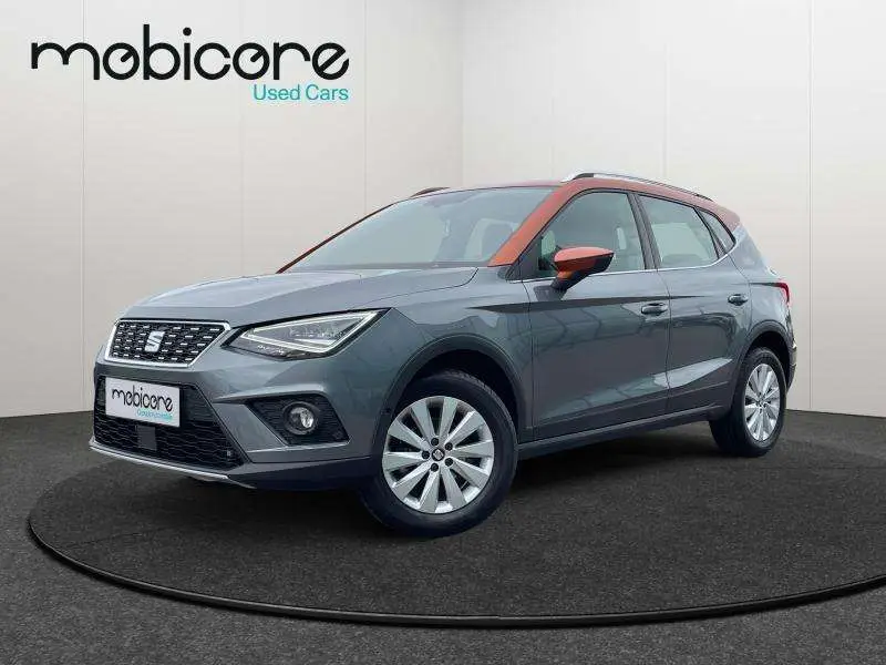 Photo 1 : Seat Arona 2018 Petrol